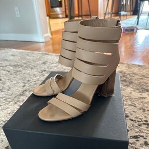 Vince nude leather sandals
